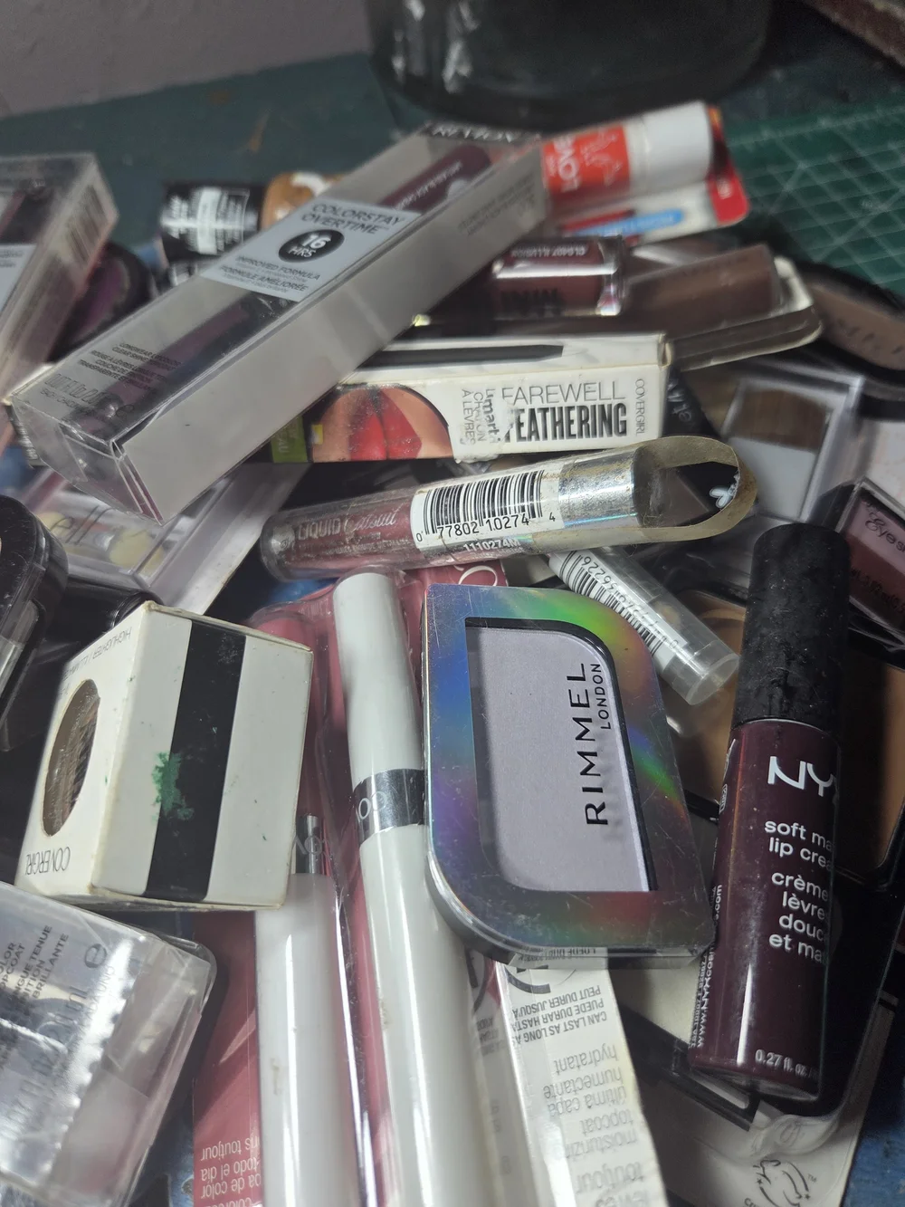 New Assorted Lot Of 25+ Cosmetics/ Make Up   Lot#1